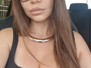 Myfreecams Sex Chat of Jullyenn3