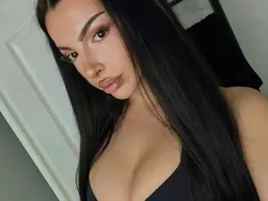 Myfreecams Free Porn Cam of NouraMalvi