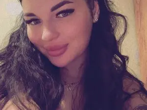 Myfreecams Adult Webcam of CherryEvve