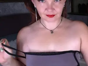 Myfreecams Adult Webcam of Lindaaa_
