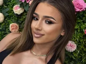 Myfreecams Sex Chat of AishaSins