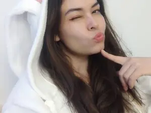 Myfreecams Free Porn Cam of LunaLuneraa