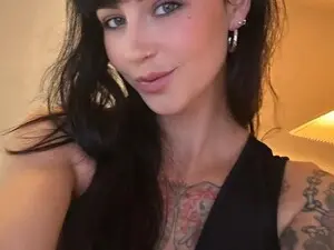 Myfreecams Free Live Porn of MargotMills_