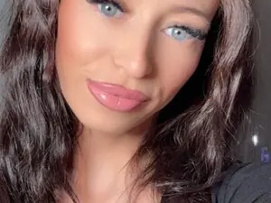 Myfreecams Watch Live Sex Cams of AlmaBell