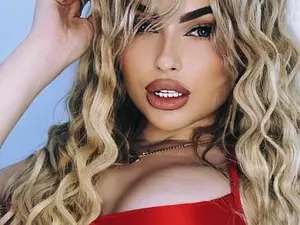 Myfreecams Adult Webcam of FieryBlondie