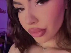 Myfreecams Live Porn of YssaDiamonnd