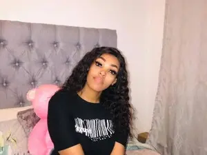 Myfreecams Watch Live Sex Cams of LadyLoveCandi