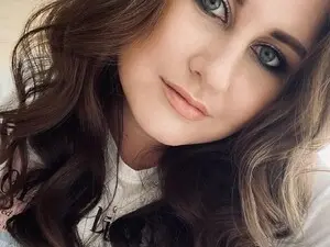 Myfreecams Adult Webcam of Amazing_Alina