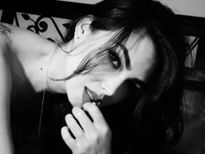 Myfreecams Free Porn Cam of Gabrielaaroms