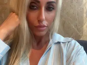 Myfreecams Adult Webcam of ItalianMoon