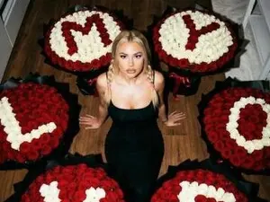 Myfreecams Free Porn Cam of perfecttits96