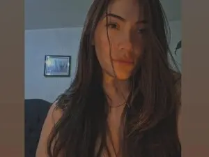 Myfreecams Free Porn Cam of Emmily_d