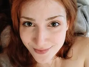 Myfreecams Live Sex Cam of MiaMoon123