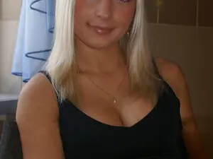 Myfreecams Free Live Porn of Hellollooll