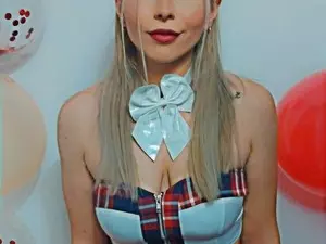Myfreecams Sex Cam of TorriHayes