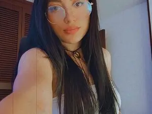 Myfreecams Best live sex cam show of h_e_r_a