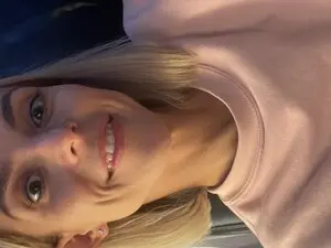 Myfreecams Watch Live Sex Cams of MarthaMayer