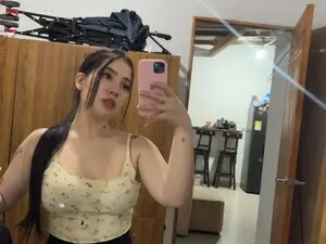 Myfreecams Free Live Porn of Jenmartinez