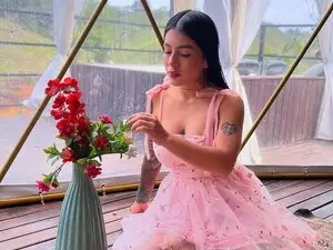 Myfreecams Free Live Porn of yesicat