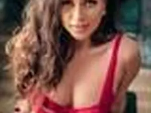 Myfreecams Sex Cam of Cris_Doll