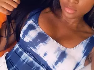 Myfreecams Free Live Porn of NoemiDavis