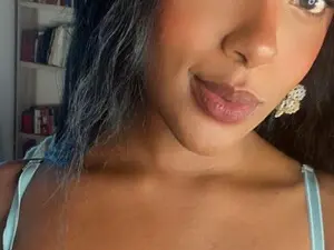 Myfreecams Nude Webcam of BrownieBuunny