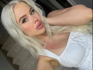 Myfreecams Live Sex Cam of Your_girl