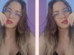 Myfreecams Free Live Porn of SharonRobers