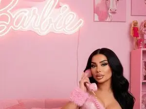 Myfreecams Live Sex Cam of Moonamour07