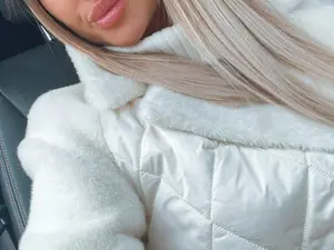 Myfreecams Adult Video Chat of Amelia_evanse