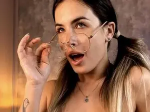 Myfreecams Live Porn of Mq_Raisa