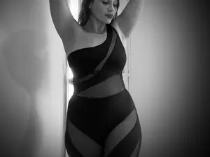 Myfreecams Sex Cam of Nasia_soracco
