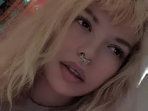 Myfreecams Free Porn Cam of goddesslLuna62