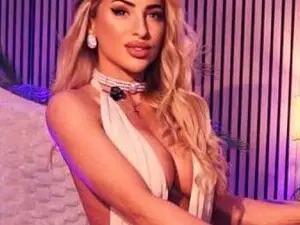 Myfreecams Nude Webcam of missemadevine