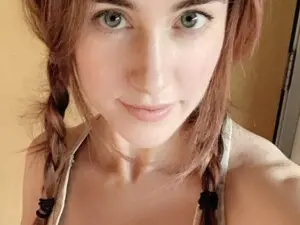 Myfreecams Nude Webcam of clara