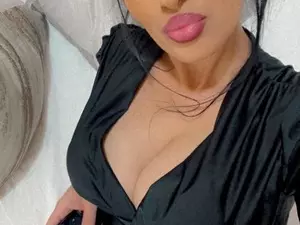 Myfreecams Live Sex Cam of Aimeclarke