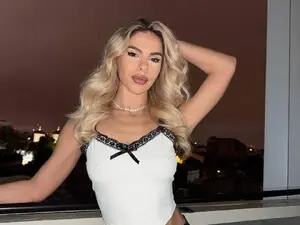 Myfreecams Adult Webcam of ChloeVelvet
