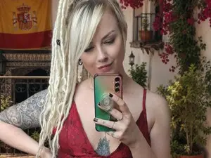 Myfreecams Free Live Porn of pixieDread