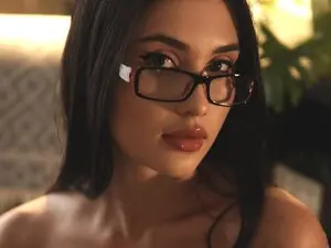 Myfreecams Free Porn Cam of Issa_7
