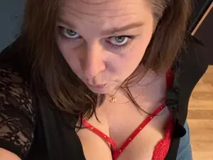 Myfreecams Sex Chat of BigBeautyMilf