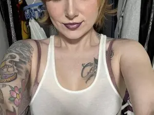 Myfreecams Nude Webcam of LizzySmallz