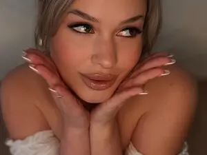 Myfreecams Private Sex Chat of AlexisLove