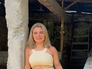 Myfreecams Live Sex Cam of KendallCher