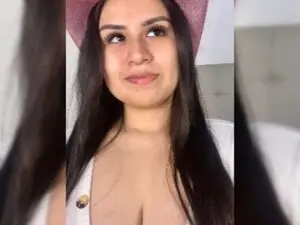 Myfreecams Free Porn Cam of Cherryvlossom