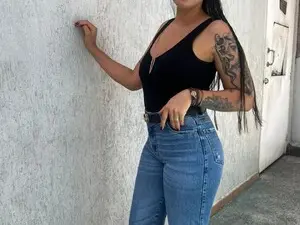Myfreecams Best Webcam of LorennaHdez
