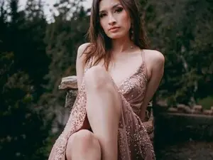 Myfreecams Watch Live Sex Cams of LuneDeLumiere
