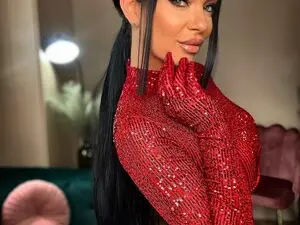 Myfreecams Private Sex Chat of Aly_Ravennx