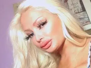 Myfreecams Adult Webcam of BarbieVegas
