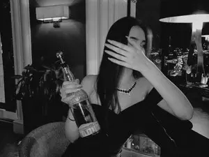 Myfreecams Nude Webcam of IkonMiss