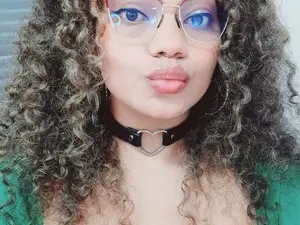 Myfreecams Live Sex Cam of Lupe_blue